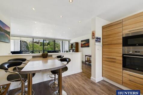 Kitchen/Day Room