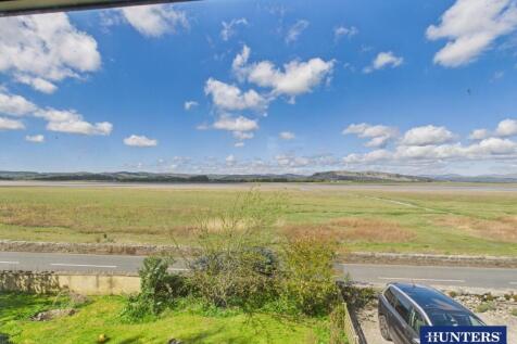Estuary Views