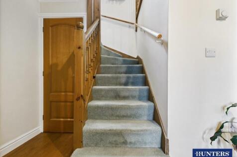 UPPER LEVEL