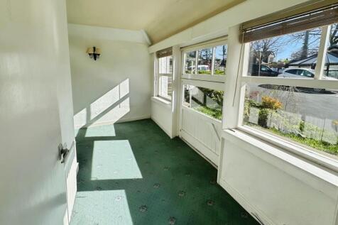 Dressing Room / Office