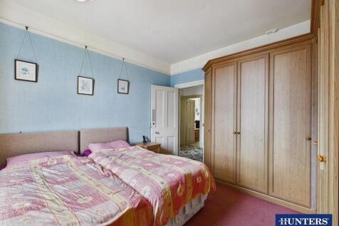 CAM05424G0-PR0031-STILL017.jpg