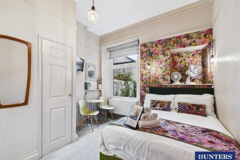 Guest Room One &amp; Ensuite