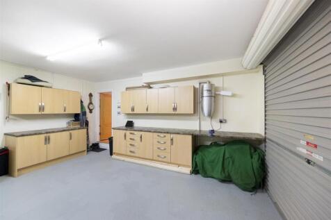1_garage-2.jpg