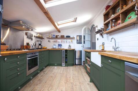 KITCHEN_BB51E3CB-D310-4BCB-B630-30680387A321_4.jpg
