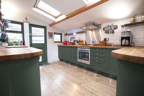 KITCHEN_7D0BA4EA-1B8B-44CA-9FEB-325D6DF77626_4.jpg
