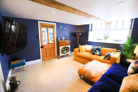 LIVING_ROOMIMG_7883.jpg