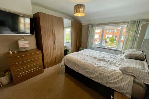 Bedroom.1