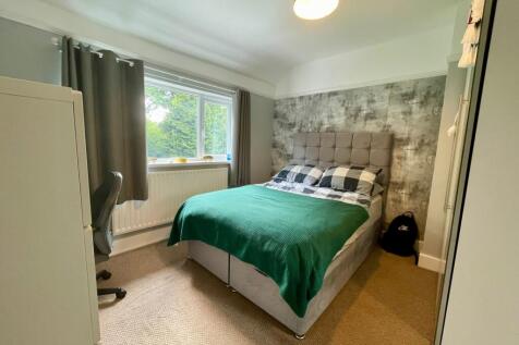 Bedroom.5
