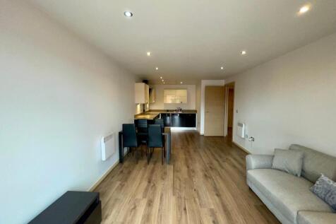 Lounge Kitchen