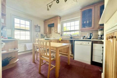 Kitchen.jpg
