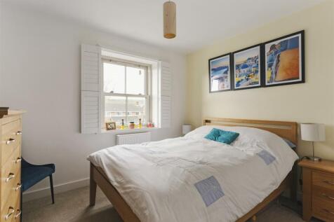 64957_Laxton House Lake Lane Frampton on Severn (1