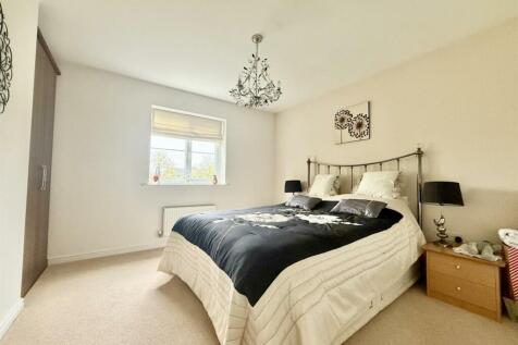 Bedroom2.jpg