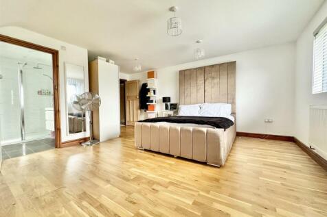 Bedroom2.jpg