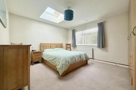 Bedroom2.jpg