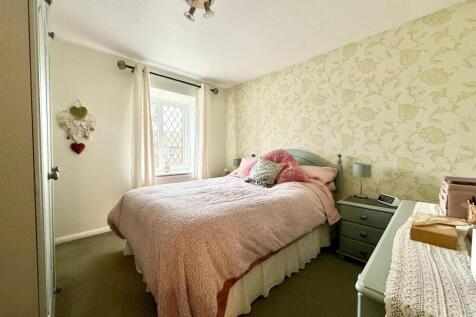 Bedroom1.jpg