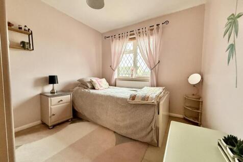 Bedroom2.jpg