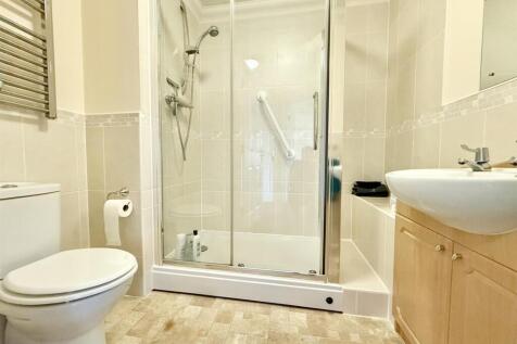 ShowerRoom.jpg