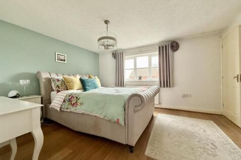 Bedroom1.jpg