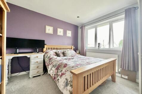 Bedroom2.jpg