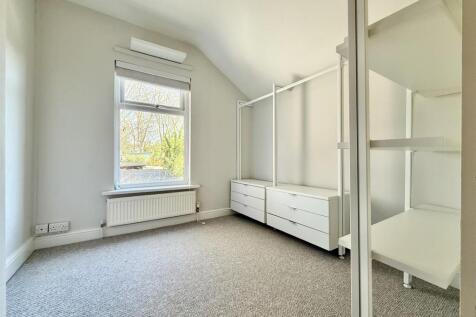 Bedroom3.jpg