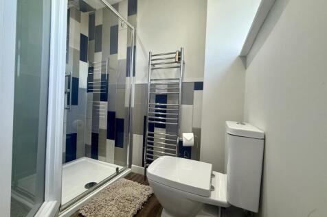 Showerroom.jpg