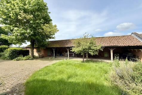Outbuilding.jpg