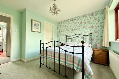 Bedroom1.jpg