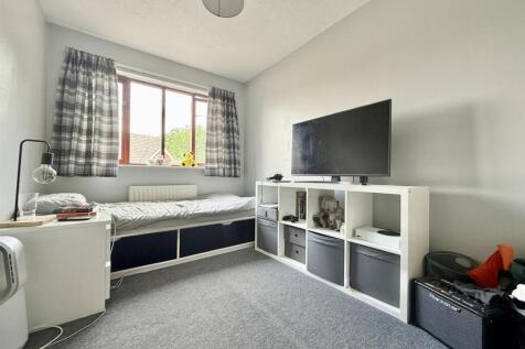 Bedroom2.jpg