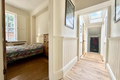Bedroom2.jpg