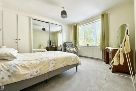 Bedroom2.jpg