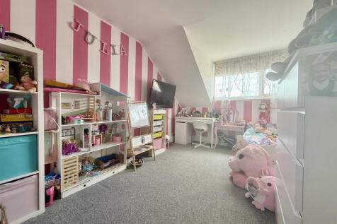 Bedroom2.jpg