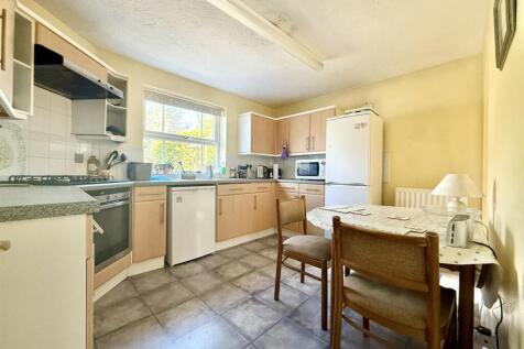 Kitchen.jpg