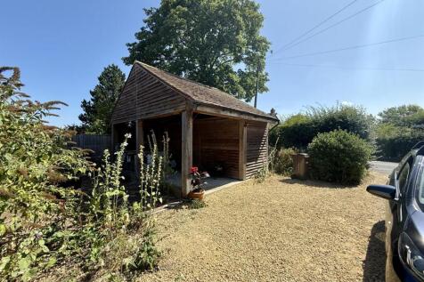 Carport.jpg