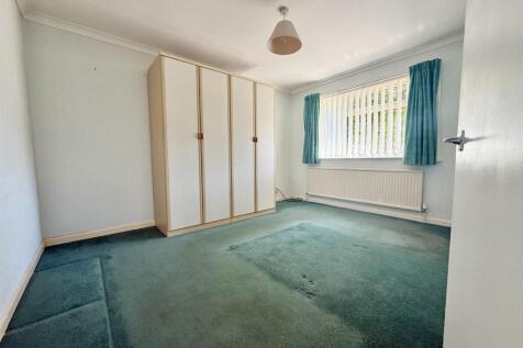 Bedroom1.jpg