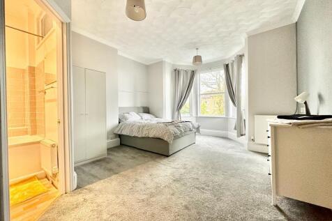 Bedroom2.JPG
