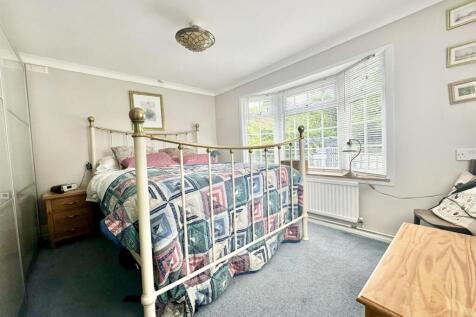 Bedroom1.jpg