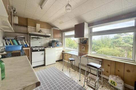 BedroomKitchen.jpg
