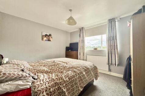Bedroom2.jpg