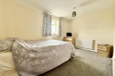 Bedroom3.jpg