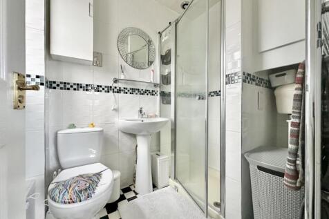 Ensuite.jpg