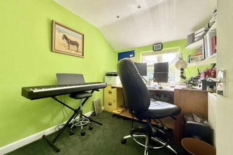 Bedroom3.jpg
