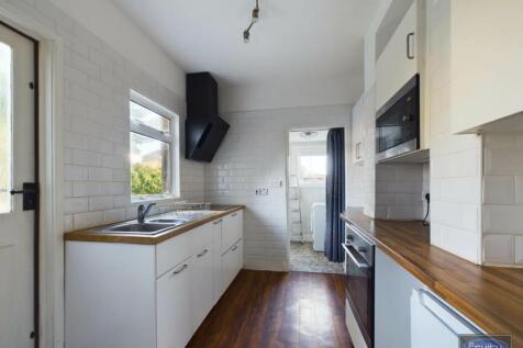 Kitchen (2)