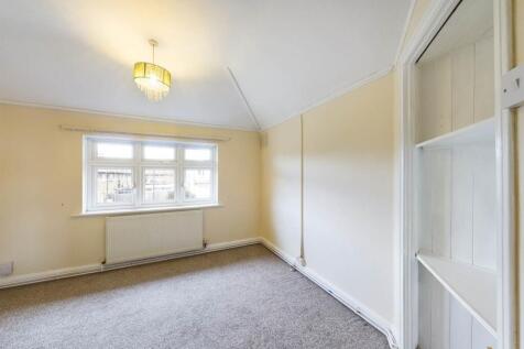 Bedroom Two (2)