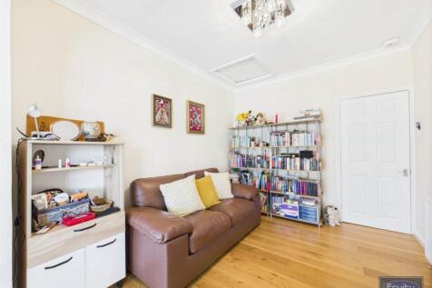 Living room 2
