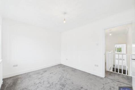 Bedroom One (2)