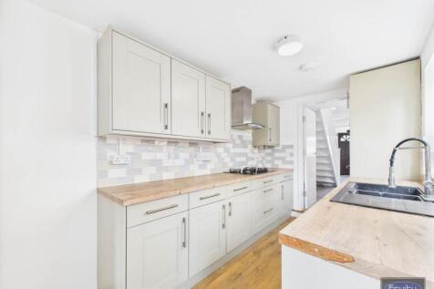 Kitchen (2)