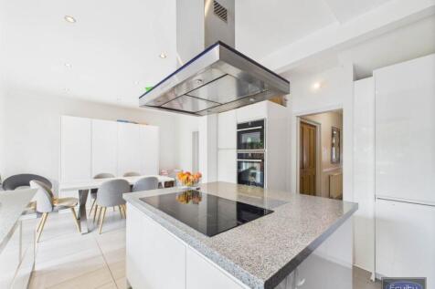 Kitchen (3)