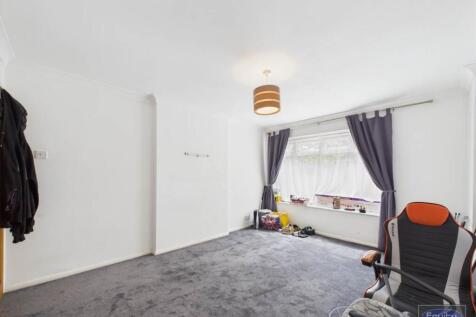 Bedroom One (2)