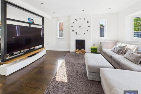 Living room 2