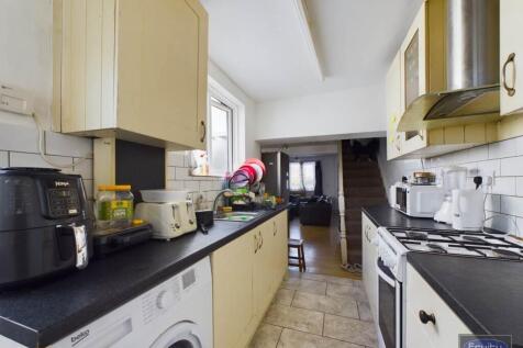 Kitchen (3)